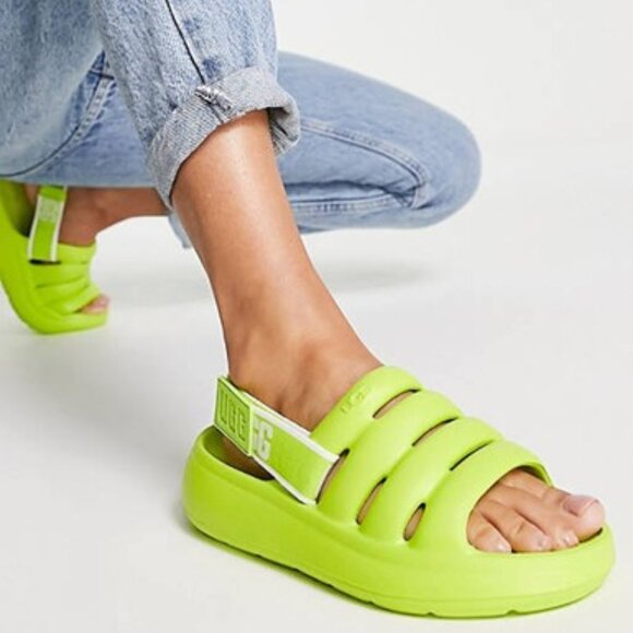UGG Sport Yeah Sandals Slip-on Slides Lime Green Size Big Kids 5 Women’s 6 NEW - Picture 1 of 9
